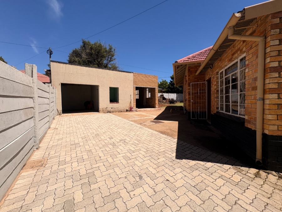 3 Bedroom Property for Sale in Stilfontein Ext 1 North West